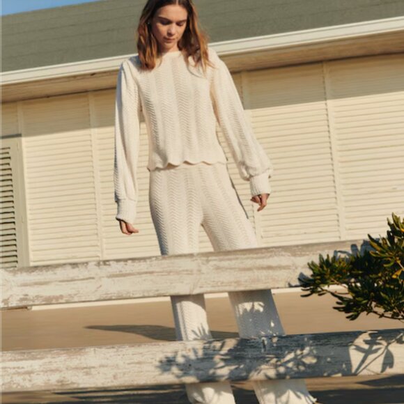 ***NWT***. RIPPLE STITCH KNIT SUMMER TROUSERS PANTS S-4/6 - Picture 7 of 8